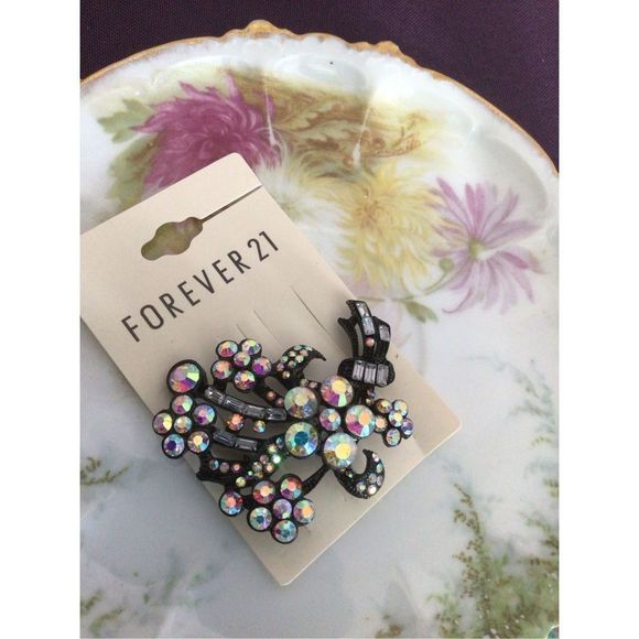 NWT Forever 21 Pin Brooch Iridescent Rhinestone Flower Bundle - Picture 12 of 14